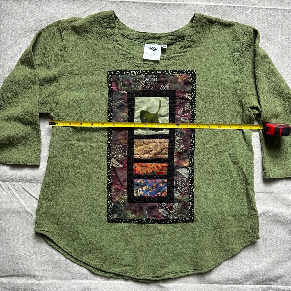 Brie Kriebel handmade boho cotton top with quilted design - Picture 4 of 5